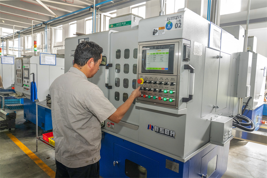 Mașină de șlefuit intern